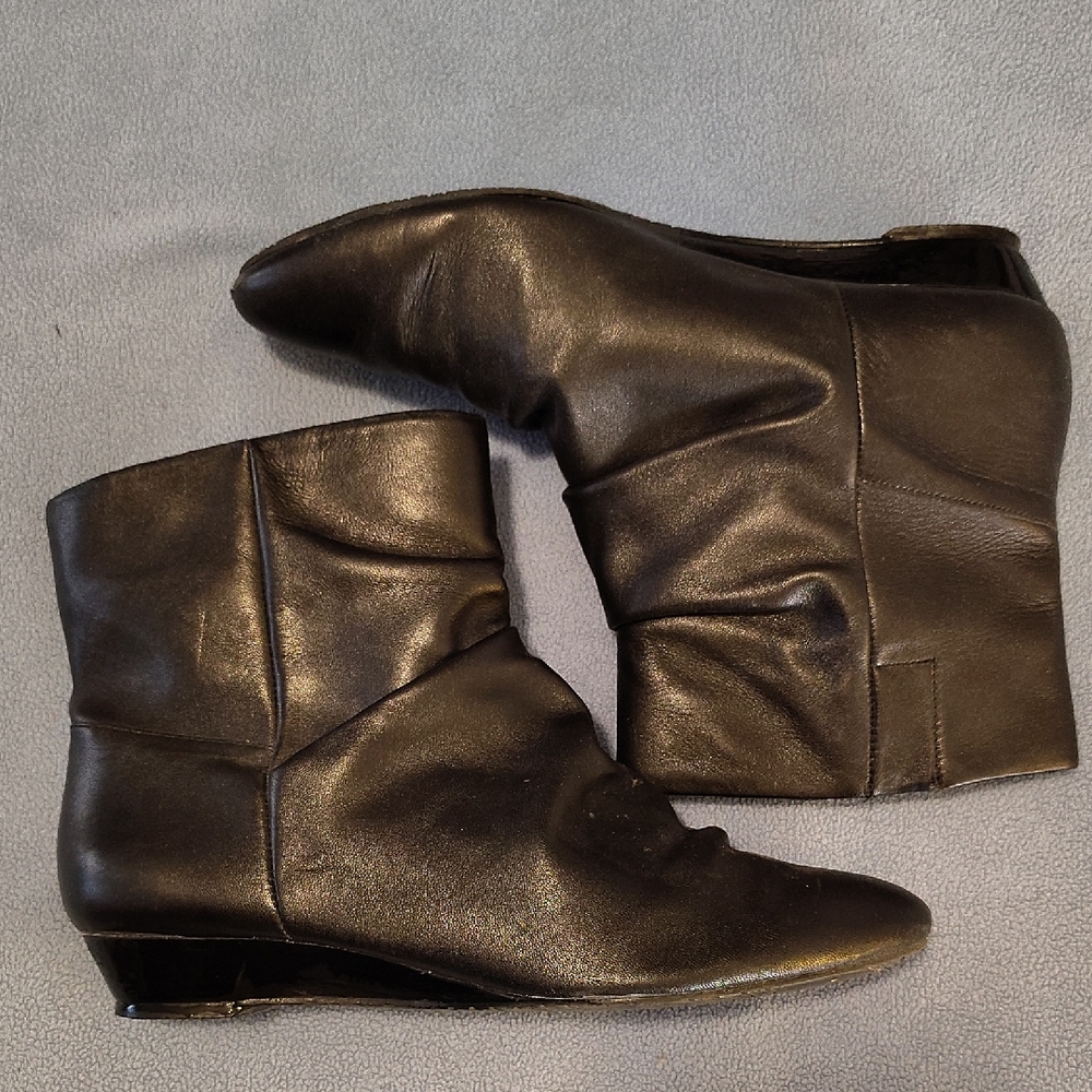 Nine West Dark Brown Ankle Booties